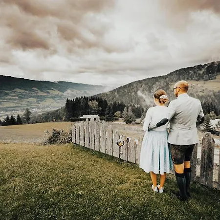 Apart-hotel Zum Wohle 3*