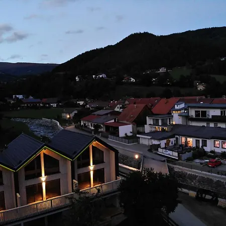 Zum Wohle 3*
