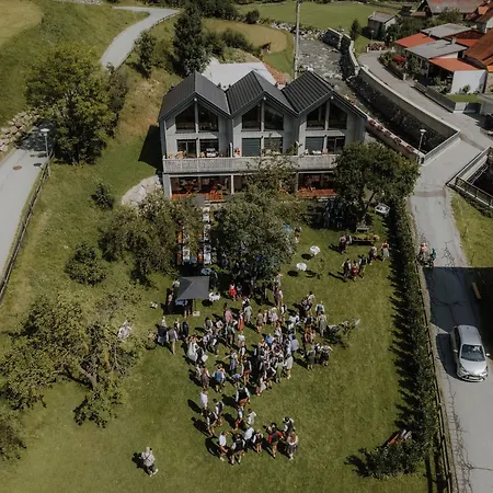 Zum Wohle Aparthotel Oberwoelz Stadt