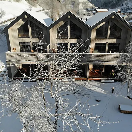 Zum Wohle Hotel apartamentowy Oberwoelz Stadt