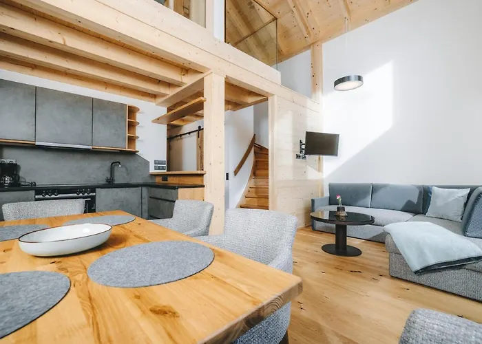 Hotel apartamentowy Zum Wohle Oberwoelz Stadt